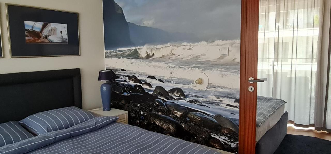 Апартаменти Seaside View *